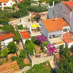 Hruban Apartment