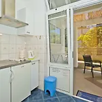 Hruban Apartment