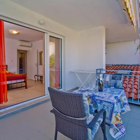 Hruban Apartment *